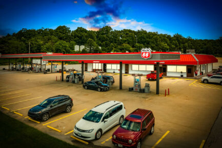 Garden Inn Truck Plaza Owner-User