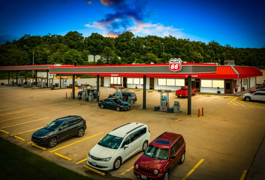 Garden Inn Truck Plaza Owner-User
