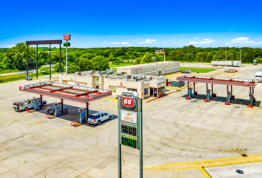 Garden Inn Truck Plaza Owner-User