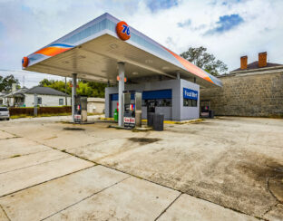 76 Net Lease Gas Station