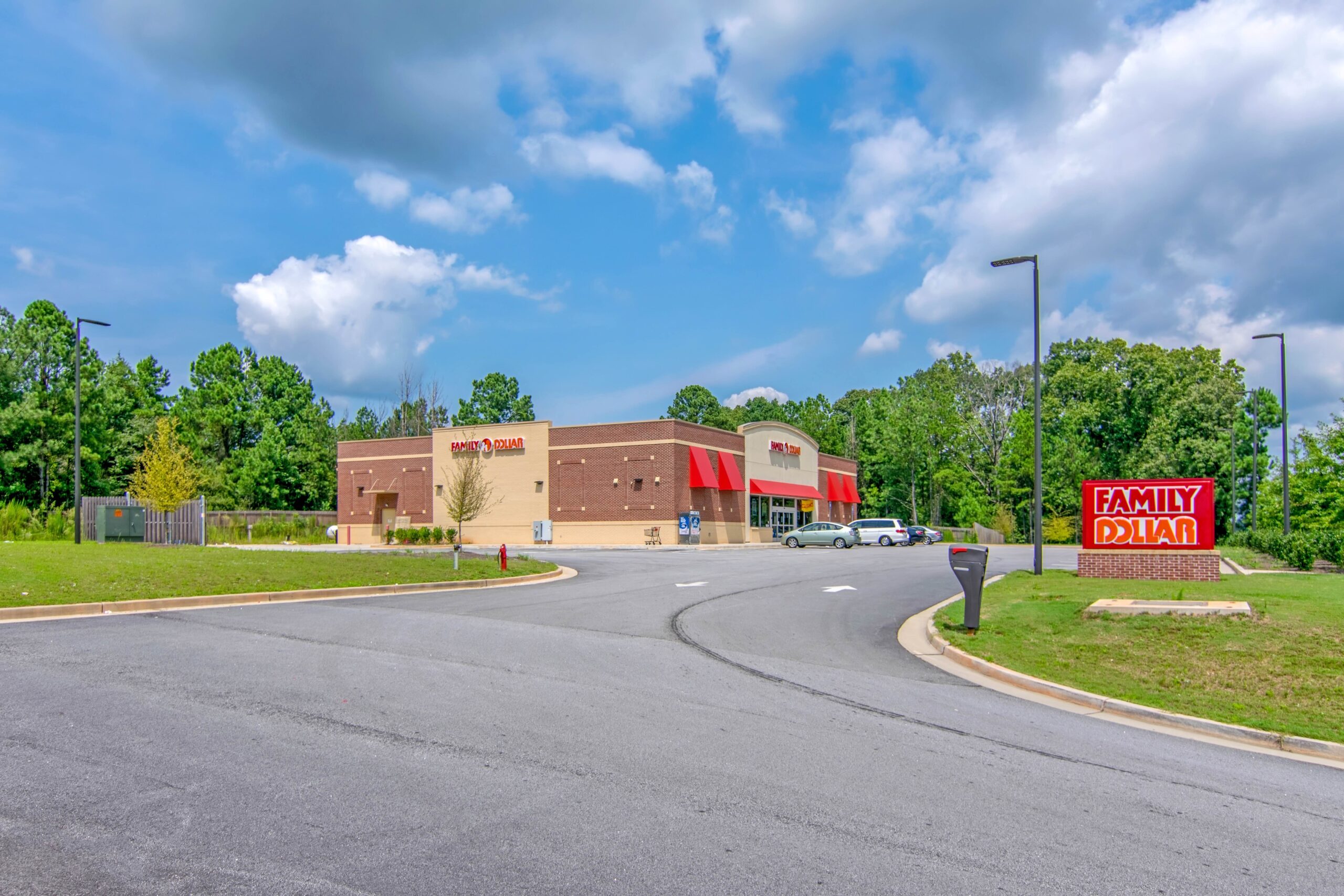 https://sandsig.com/wp-content/uploads/2025/01/3250_Highway81_SouthCovington_GA_ground_12-scaled.jpeg