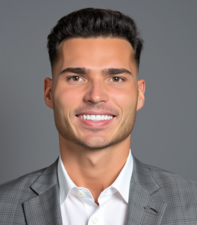 J-Strahler-Headshot-aspect-ratio-420-510