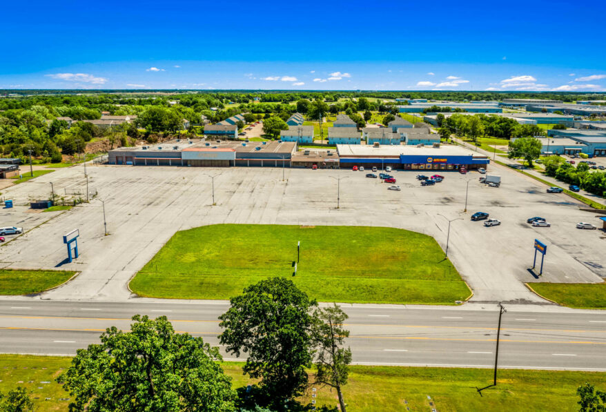 Cardinal Shopping Center Asset
