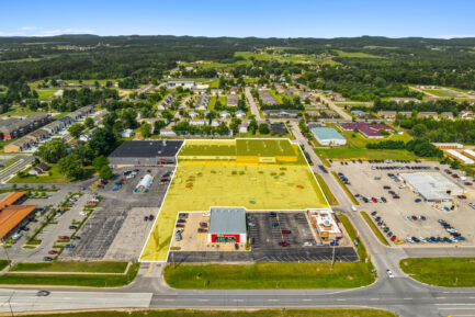 Slumberland Anchored Multi-Tenant