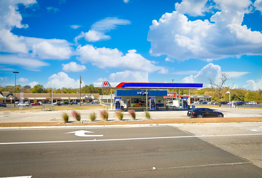 Vacant C-Store Owner-User