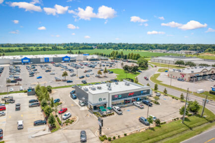 Walmart Anchored Shopping Center NNN