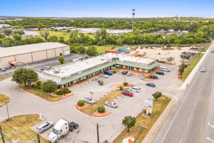 Grand Avenue Center Gross Lease