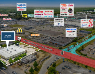 Vacant La-Z-Boy Retail