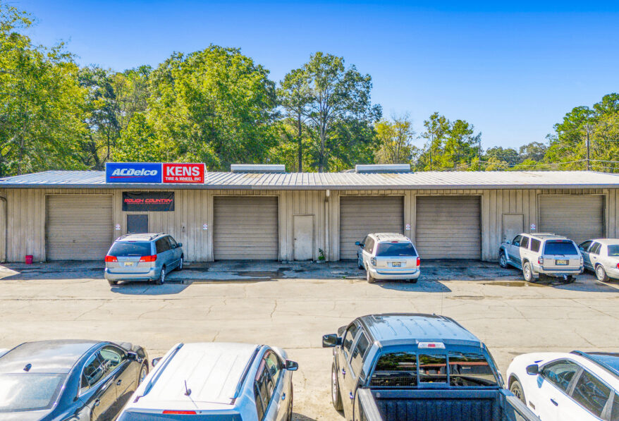 Ken's Tire & Wheel Automotive