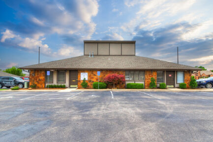 Dynamic Wound Care 2-Unit Facility