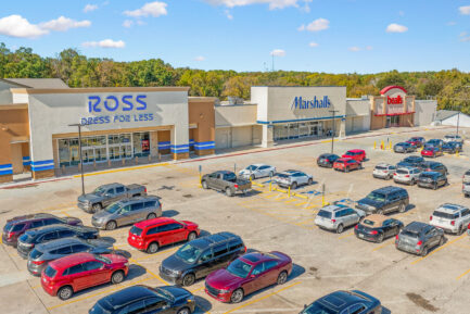 Shoppes of Grove NNN