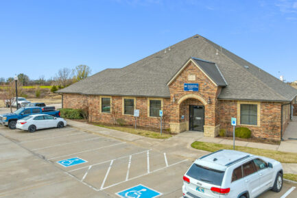 VA Clinic Gross Lease