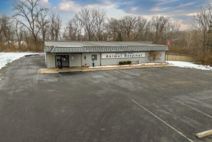 Michigan Road Animal Hospital NN