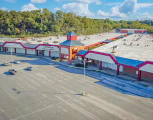 Roanoke Salem Shopping Center