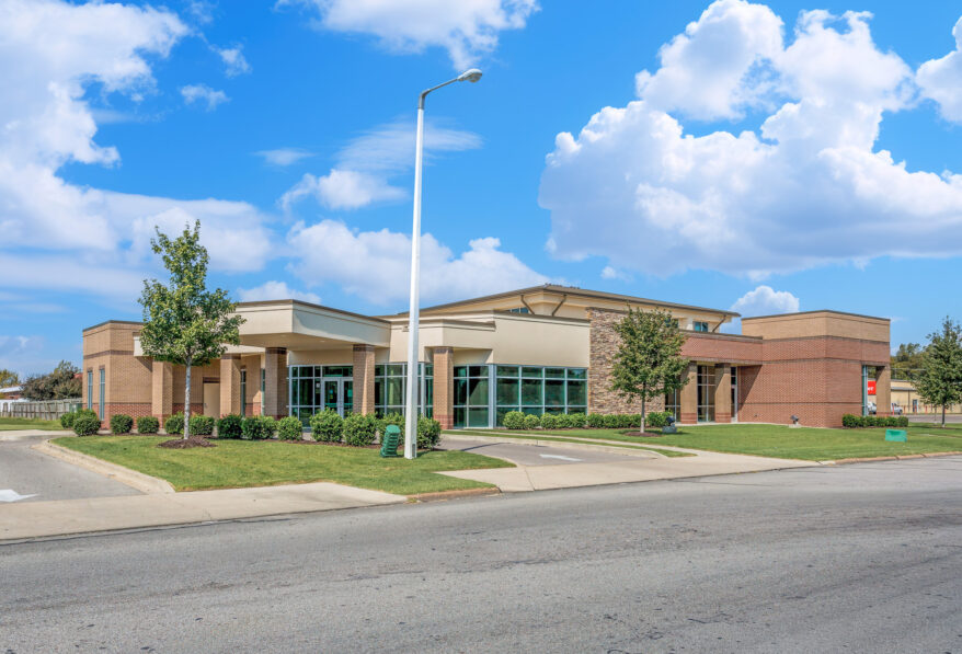 Delta Orthopaedics & Fenter Physical Therapy NNN