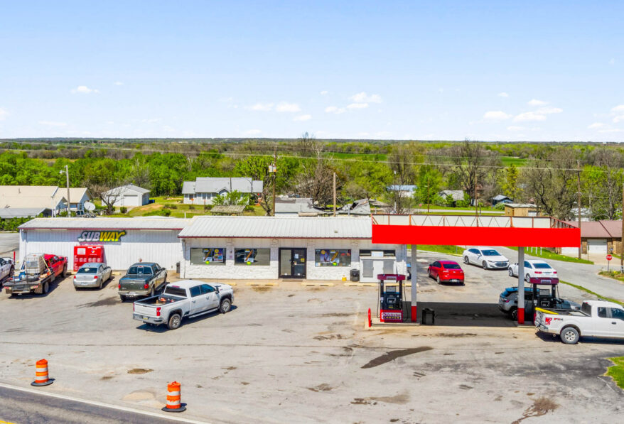 Chisholm Corner Gas Station Absolute NNN