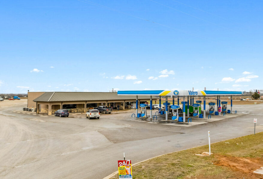 Valero Gas Station NNN