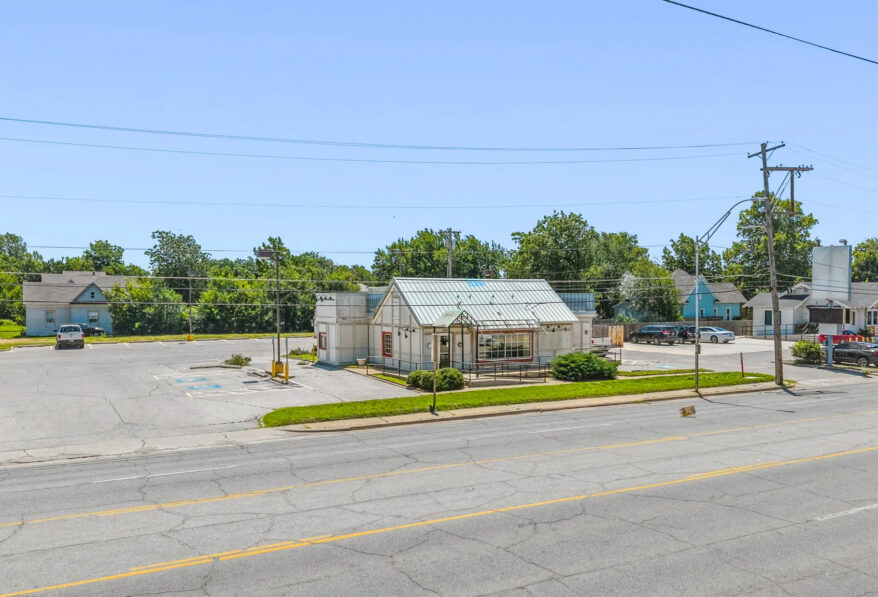 Vacant Long John Silver