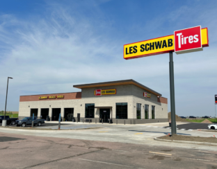 Les Schwab Tire Center Absolute NNN Ground lease