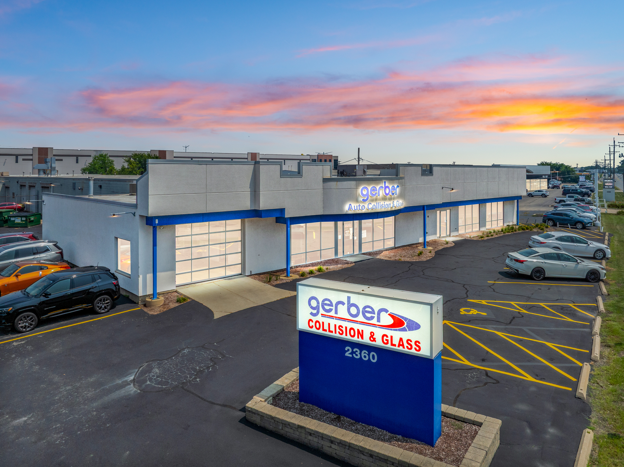 https://sandsig.com/wp-content/uploads/2026/10/2360-Ogden-Ave-Downers-Grove-IL-15.jpg